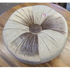 Glamorous Velvet Tuffet